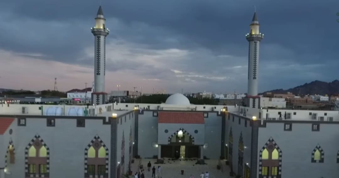 أحد المساجد المعروفة في خيبر